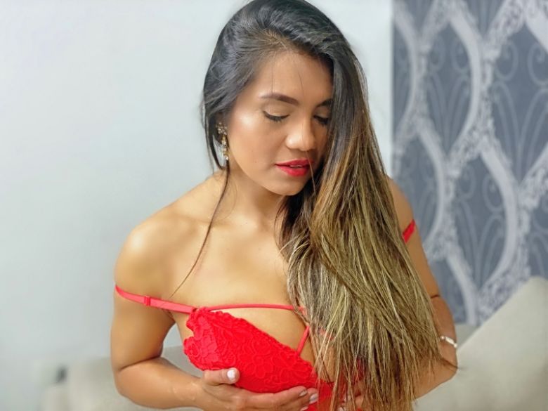 Lara_Sexy_Milf's profile - Image n°9