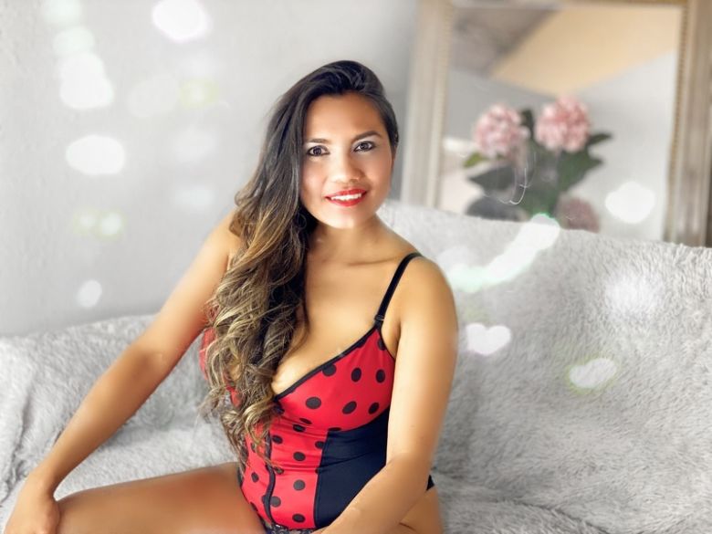 Lara_Sexy_Milf's profile - Image n°11