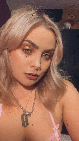 Lilyxloveless's Profil - Bild n°6