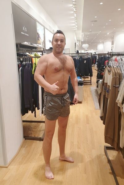 Loverboy9inch's profile - Image n°14