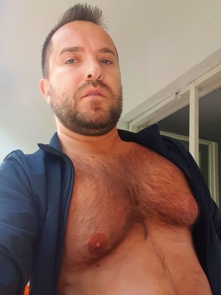 Loverboy9inch's profile - Image n°7