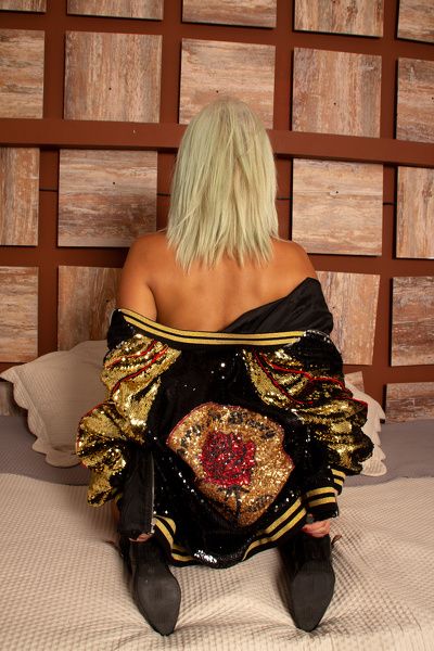 Luci_Evans' profilo - Immagine n°33