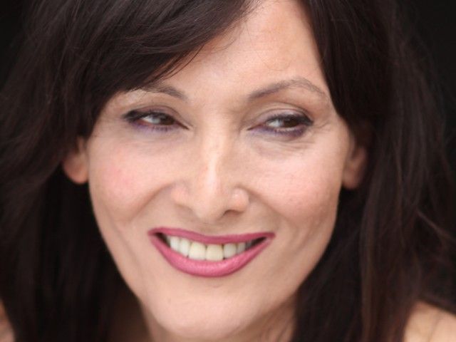 Perfil con Luna - Imagen  n°8