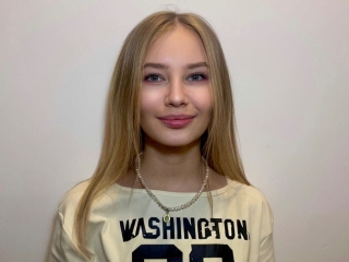 Webcam sex met Laceythorne