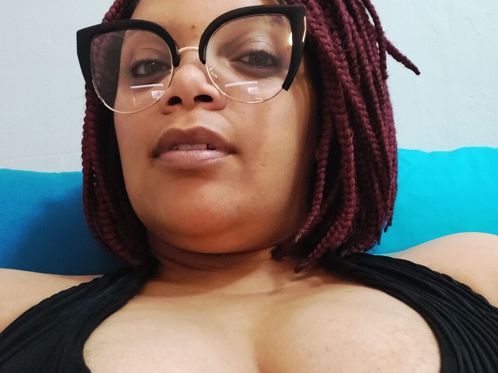 Ladiezendaya's profile - Image n°1