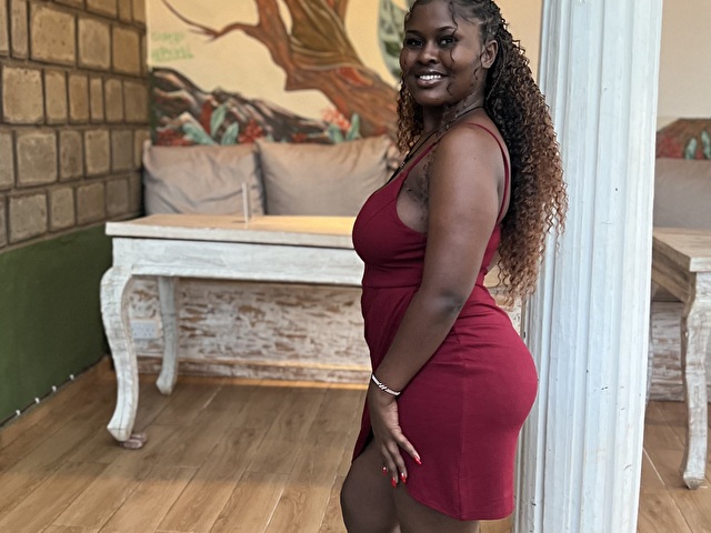 Ladisha's profile - Image n°3
