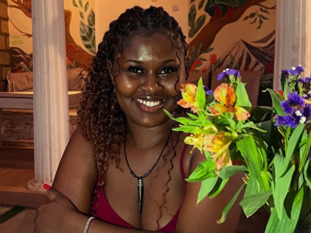 Ladisha's profile - Image n°8