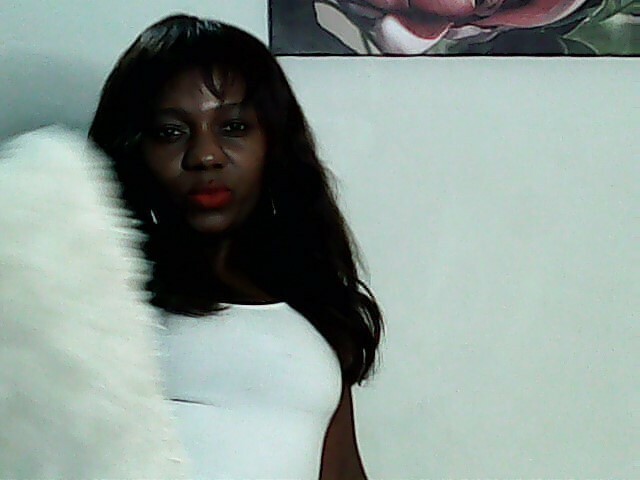 MissCocoaB's profile - Image n°1