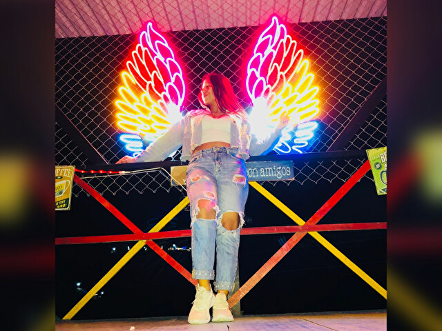 LADYSLAVEXU's Profil - Bild n°5