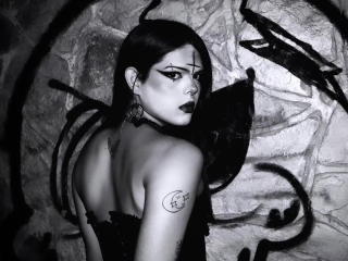 Sexo por webcam con Ladyvviolet777