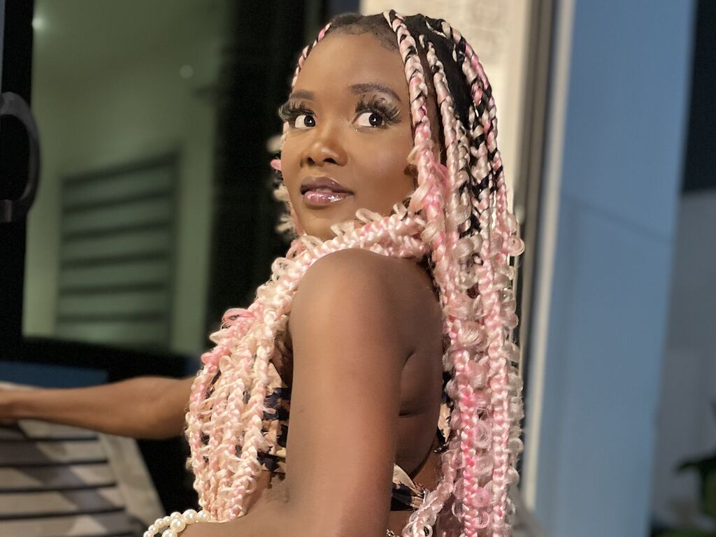 Lalahemrald's profile - Image n°2