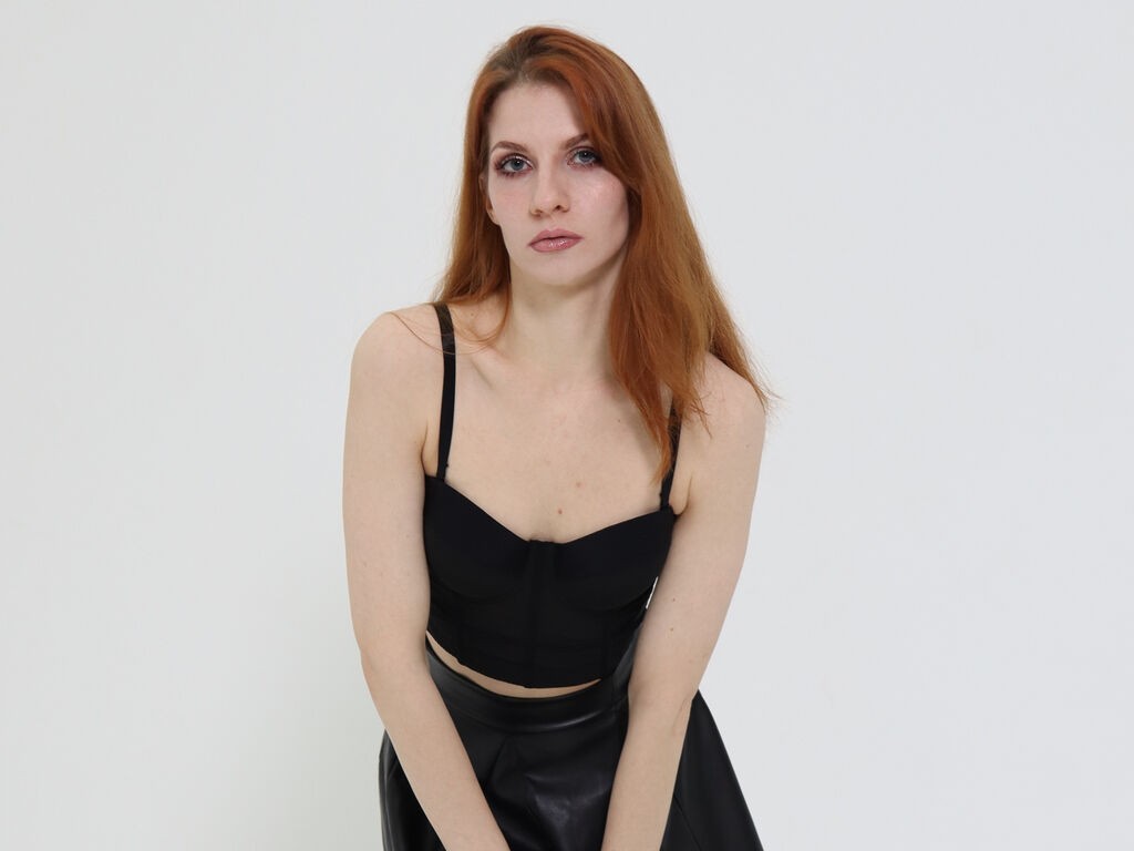 Lalarosse's profile - Image n°0