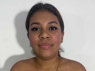 Sexo por webcam con Lalilovx