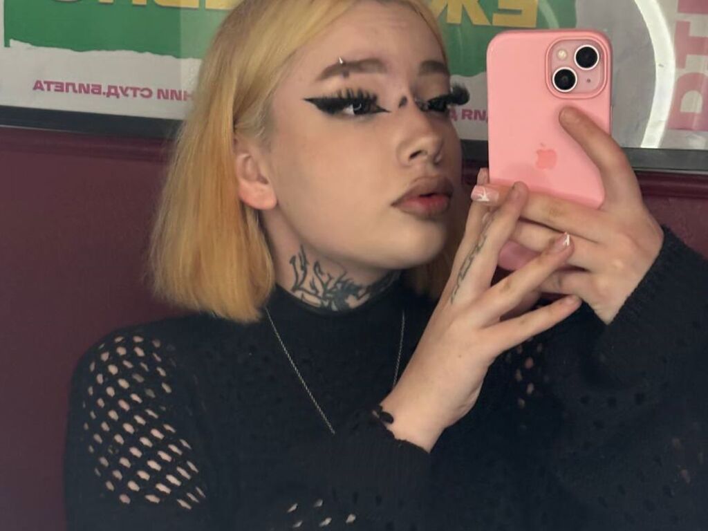 Perfil con Lalycarter - Imagen  n°1