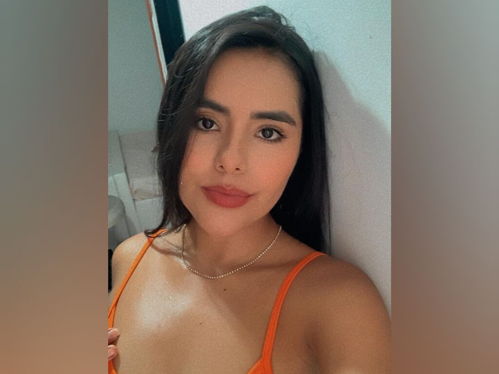 Lanaherrera's profile - Image n°1