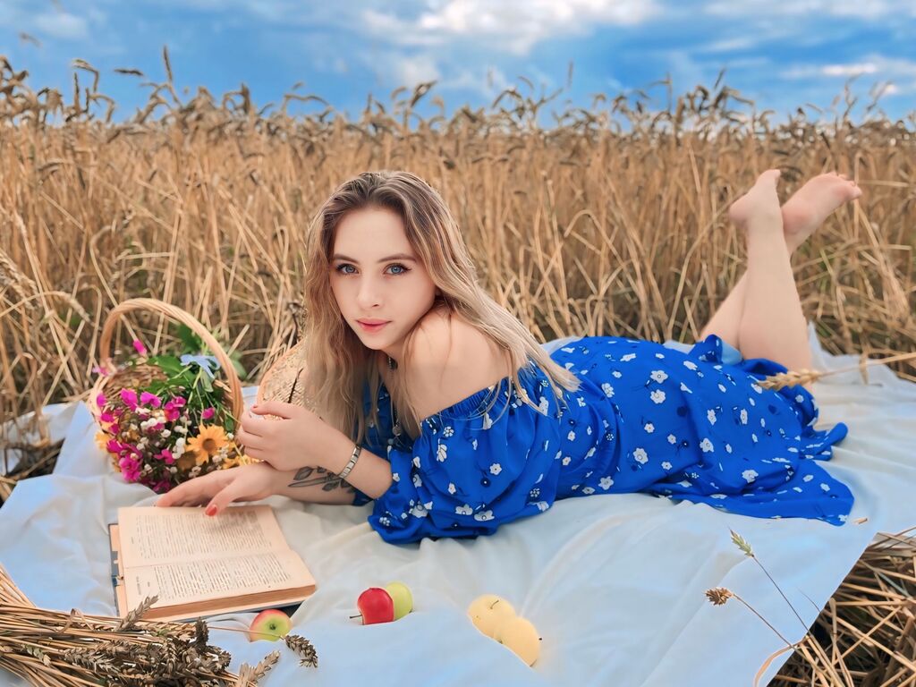 Lanakollins's profile - Image n°1