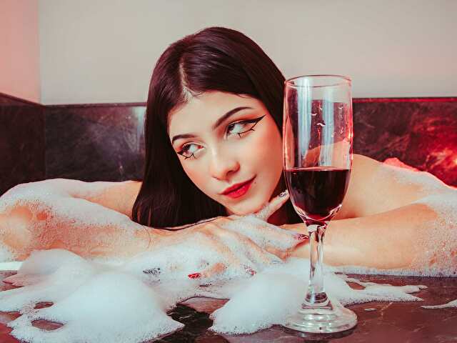 LanaKyutt's profile - Image n°4