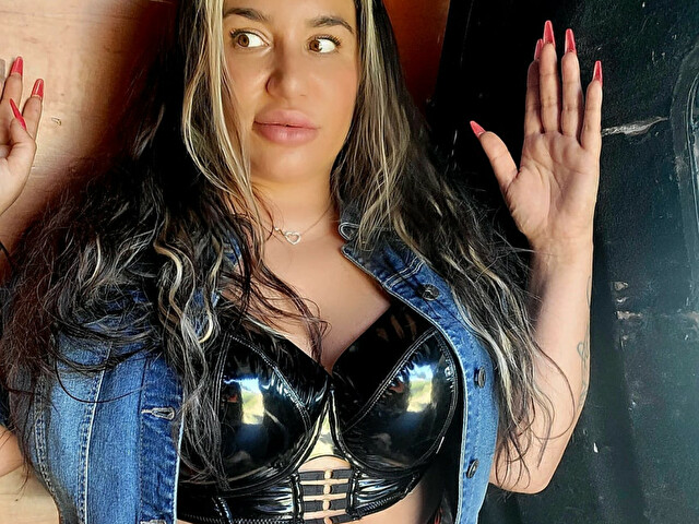 Jovanna's profile - Image n°41