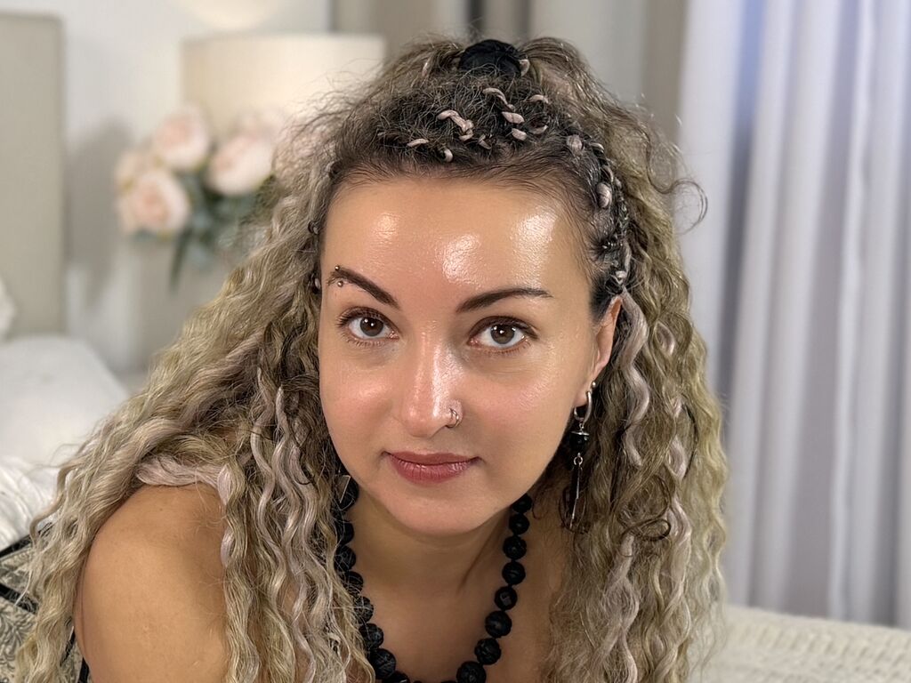 Profil de Larqueen - Photo n°1