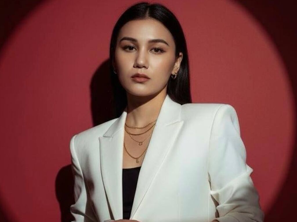 Latashahandshoe's Profil - Bild n°0