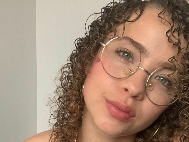 LatinBlonde's profile - Image n°22