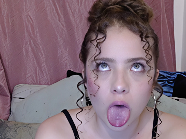 LatinBlonde's profile - Image n°11