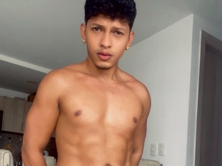 Sexcam Porn von Latininusa10inch