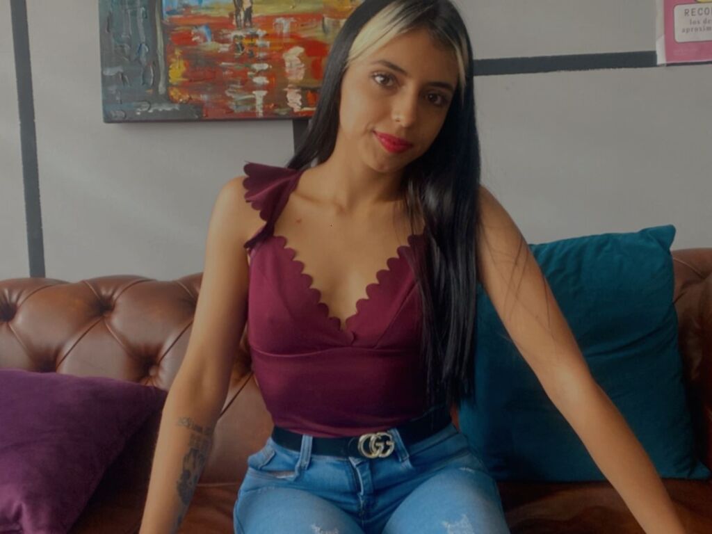 Laudygabrielli's profile - Image n°2
