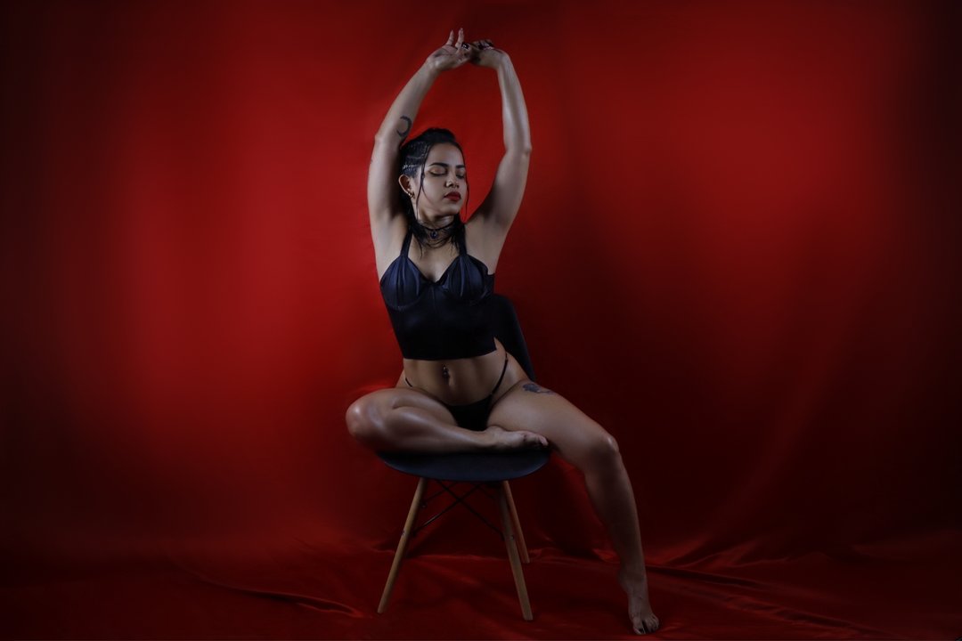 Laura_Herrera's profile - Image n°1