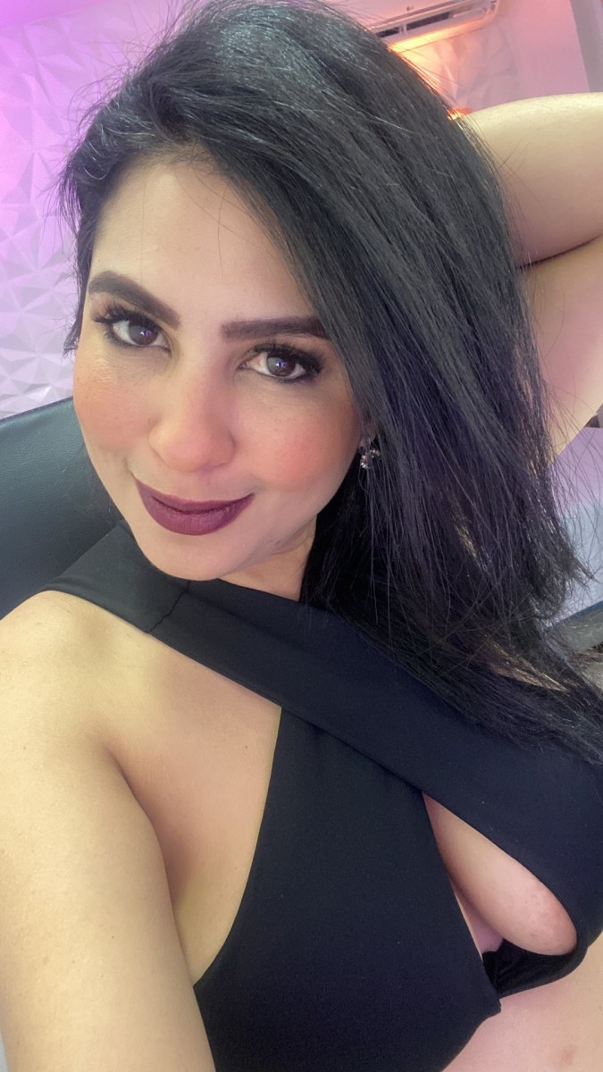 Perfil con Lauracastaneda - Imagen  n°0