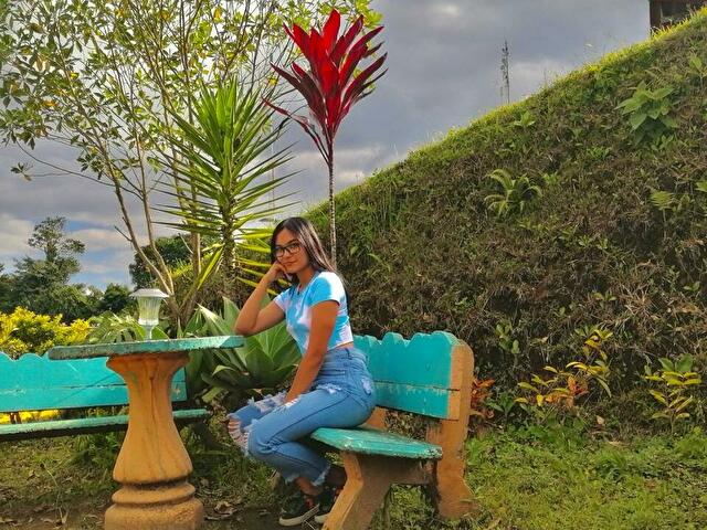 Perfil con Lauragil - Imagen  n°33