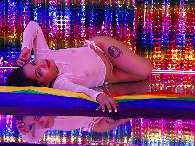 Perfil con Laurahornyas - Imagen  n°58