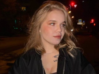 Lauraleetanks's profiel