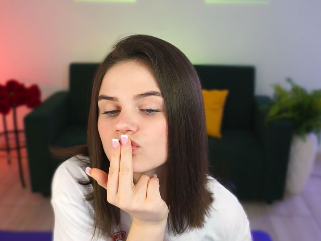 Lauraryan's profile - Image n°1