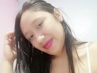 Sexo por webcam con Laurasexy19