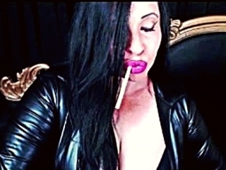 Laurawalletts's Sexcam