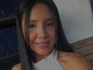 Sexo por webcam con Laurensmile
