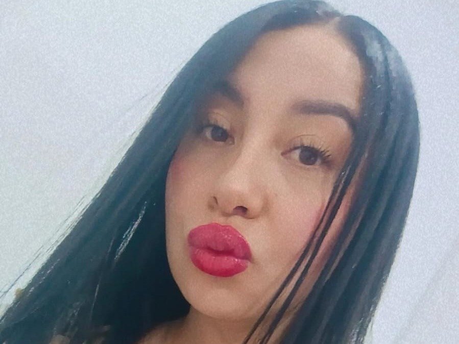 Laury_Curvyxx's Profil - Bild n°0