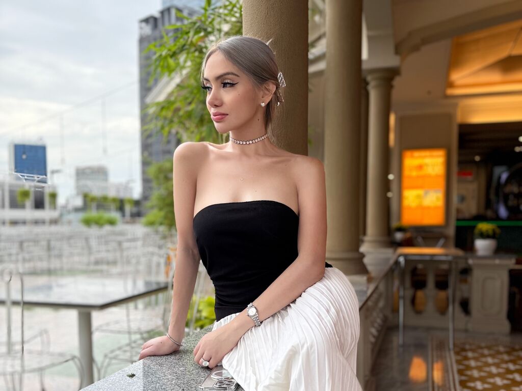 Laviniaduke's profile - Image n°0