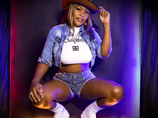 laylaa's profile - Image n°9