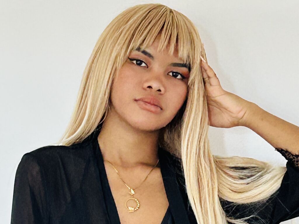 Laylabella's profile - Image n°0