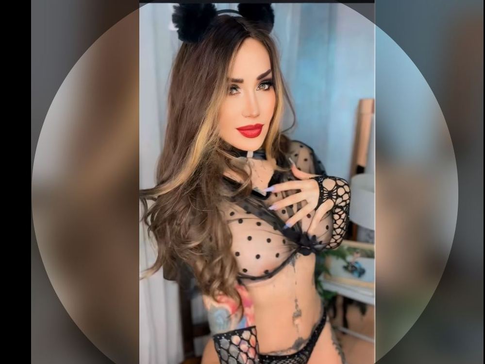 Laylawatson's profile - Image n°1