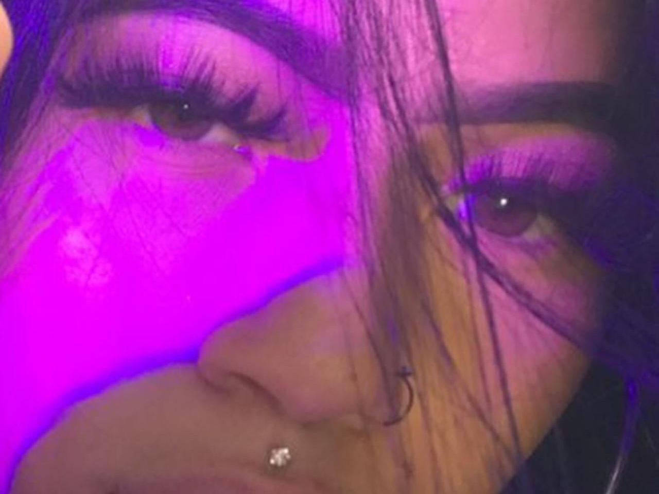 Laynaromax's profile - Image n°0