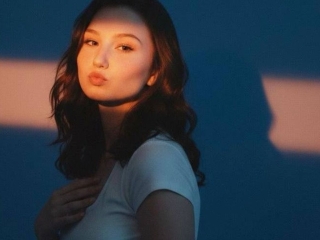 Live Sex Leahlohrman