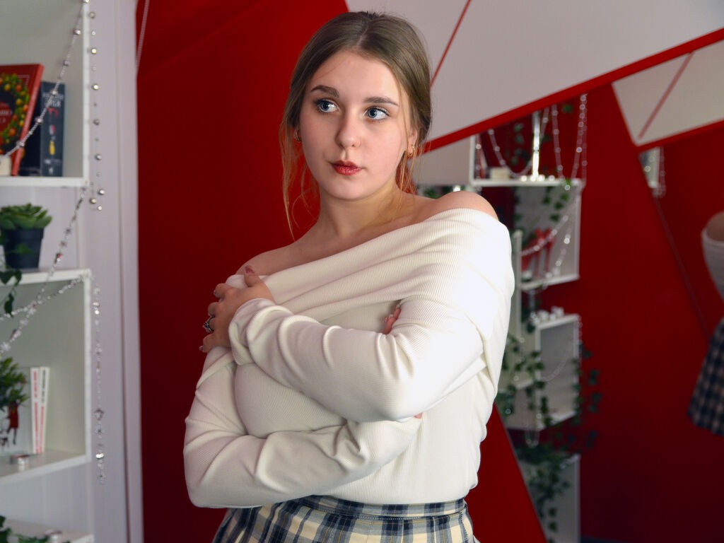 Leahmoor's profile - Image n°1