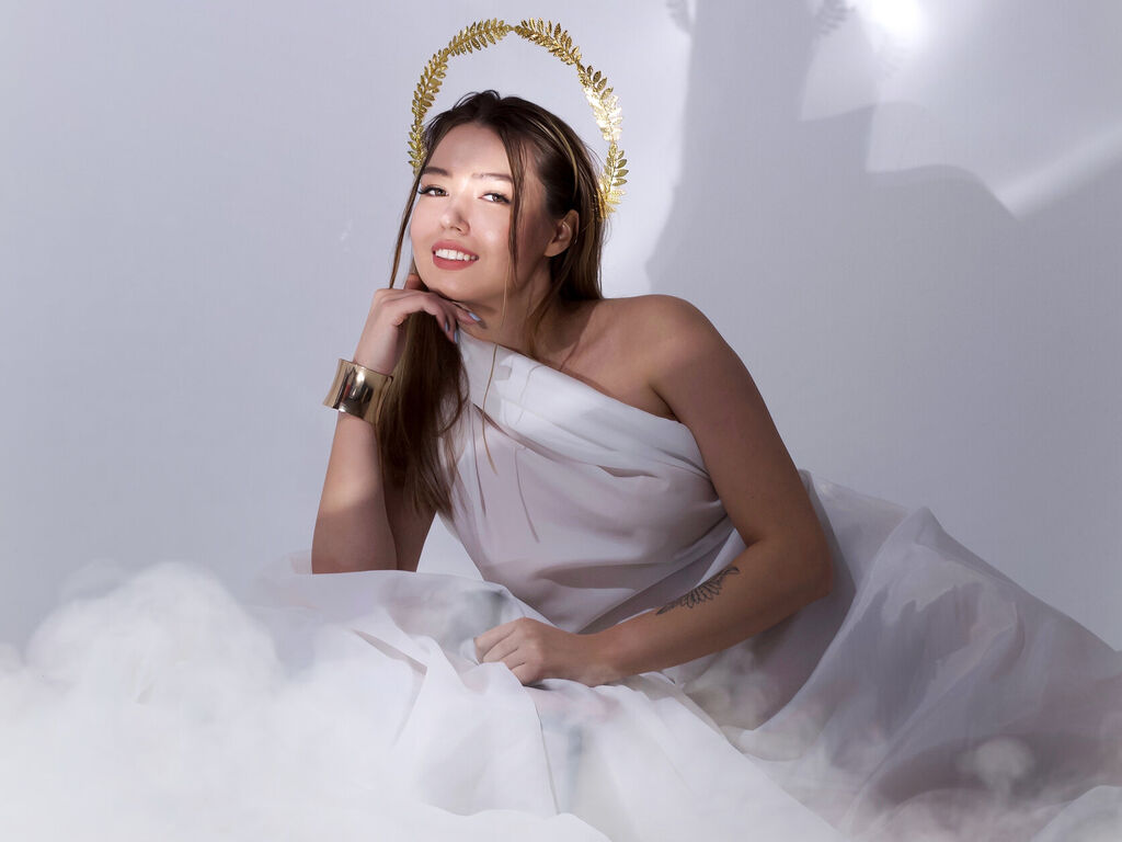 Lealoran's profile - Image n°1