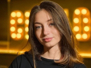 Sexo por webcam con Leannelabounta