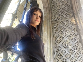 Webcam sex with Leanthin