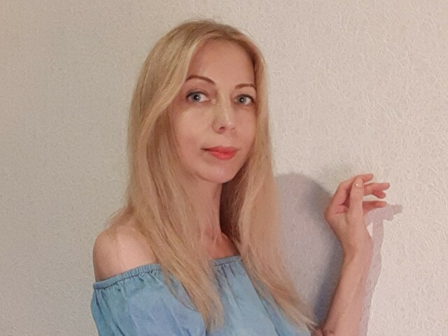 Lada's profile - Image n°0