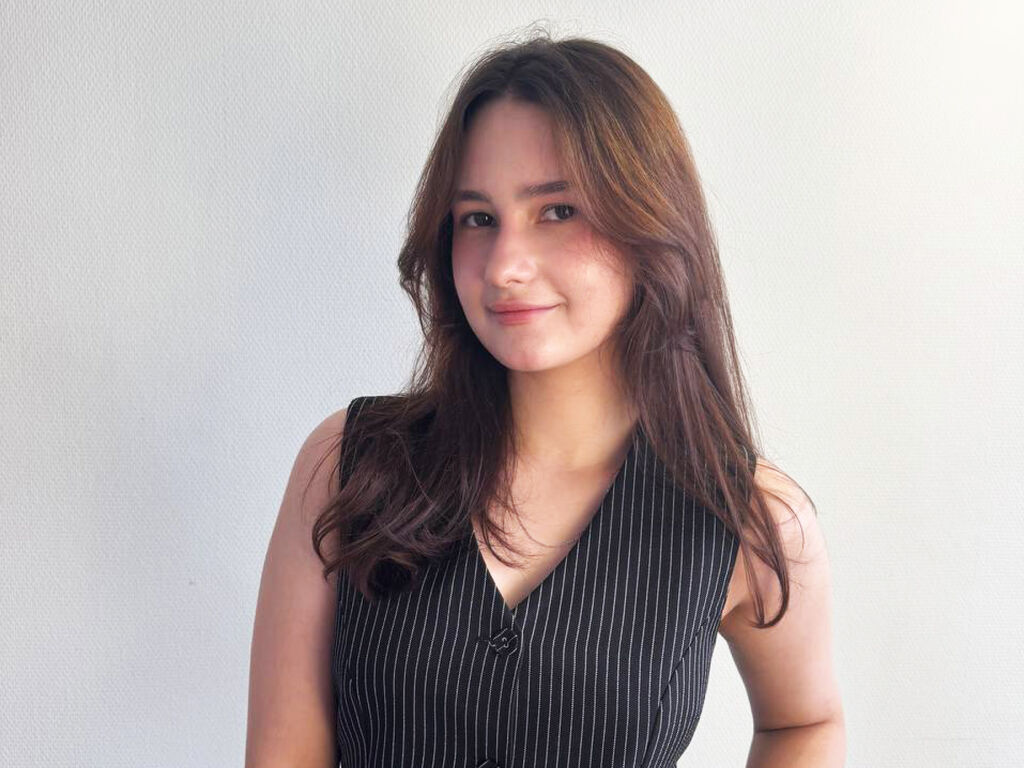 Leeahcox's profile - Image n°0